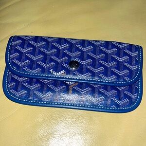 Goyard St. Louis Pouch. Blue with white and beige design. Leather! Pristine